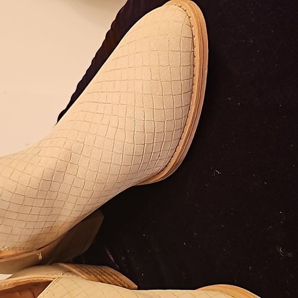 Nude booties - Picture 5 of 6